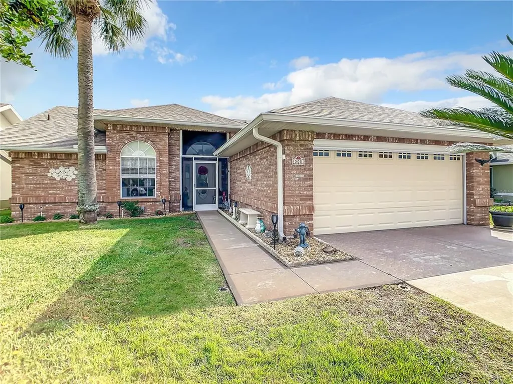 505 Eastlake Drive Haines City FL 33844