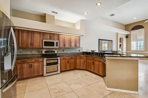 8731 Tantallon Circle Tampa FL 33647
