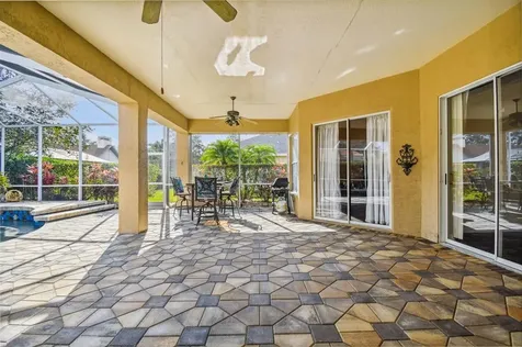 8731 Tantallon Circle Tampa FL 33647