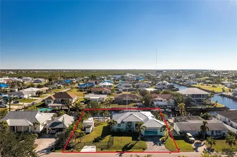 521 Peeples Drive Punta Gorda FL 33950