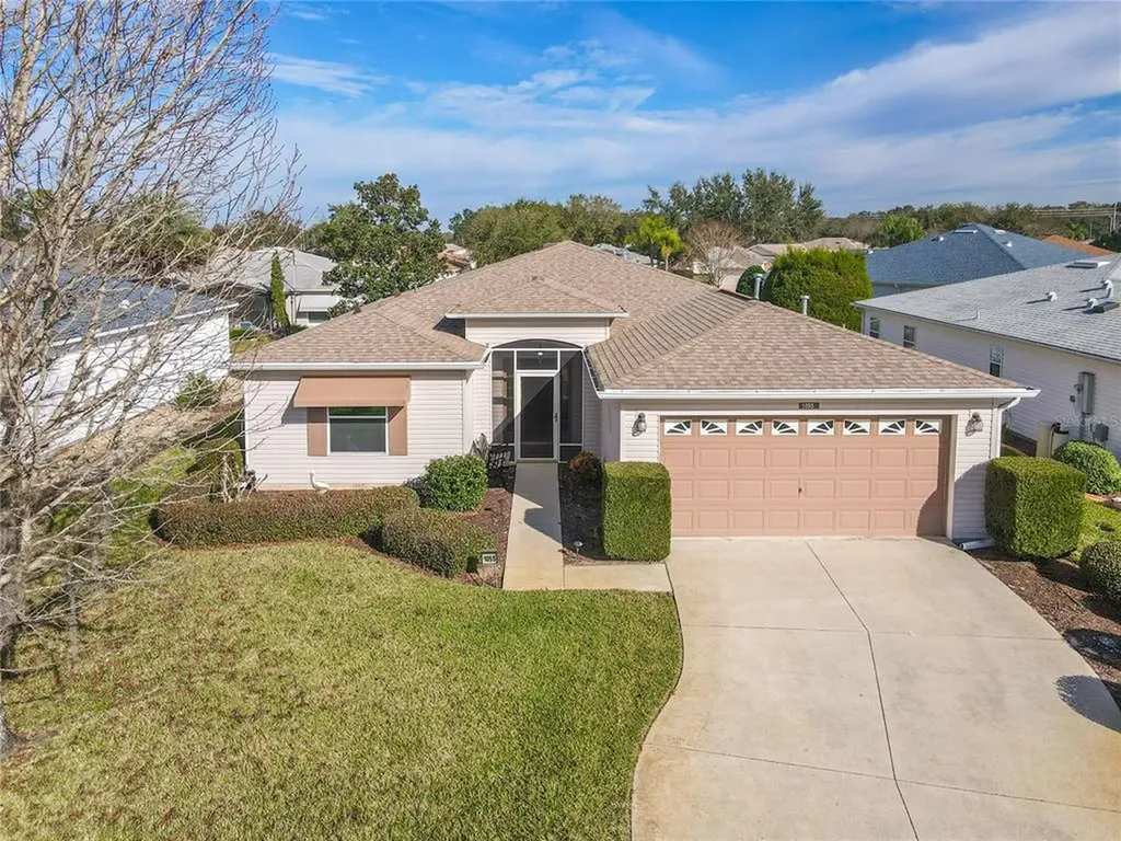 1055 Meadowbend Drive Leesburg FL 34748