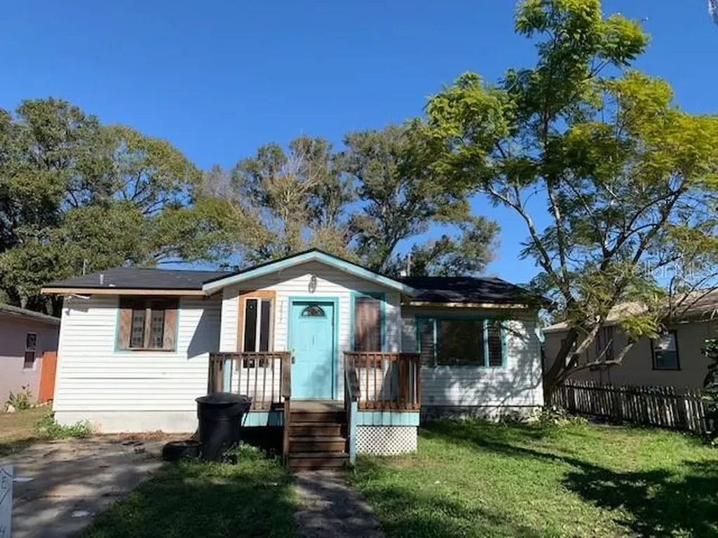 5617 Newton Avenue S Gulfport FL 33707