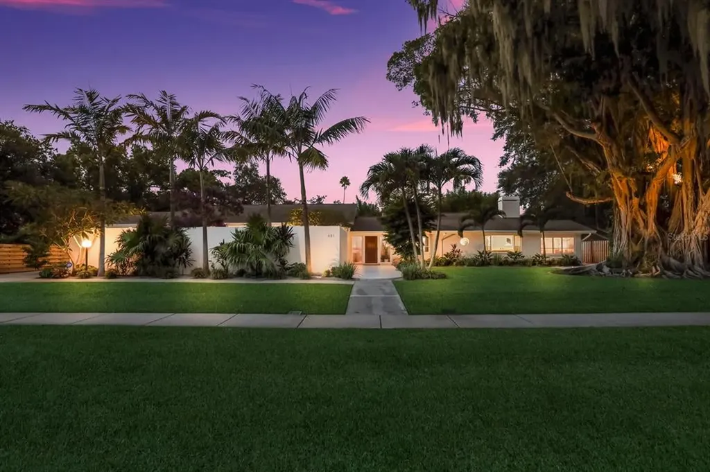 481 N Shore Drive Sarasota FL 34234