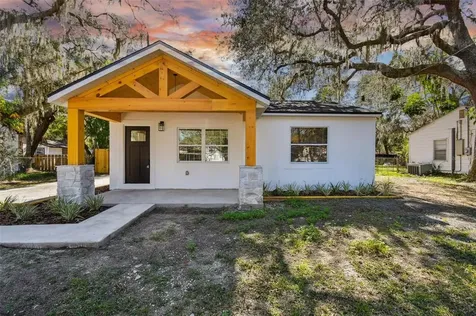 812 W Lowry Lane Tampa FL 33604