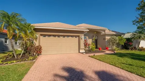 3803 72nd Avenue E Sarasota FL 34243