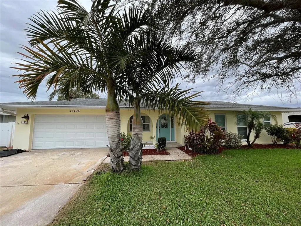 13195 87th Place Seminole FL 33776
