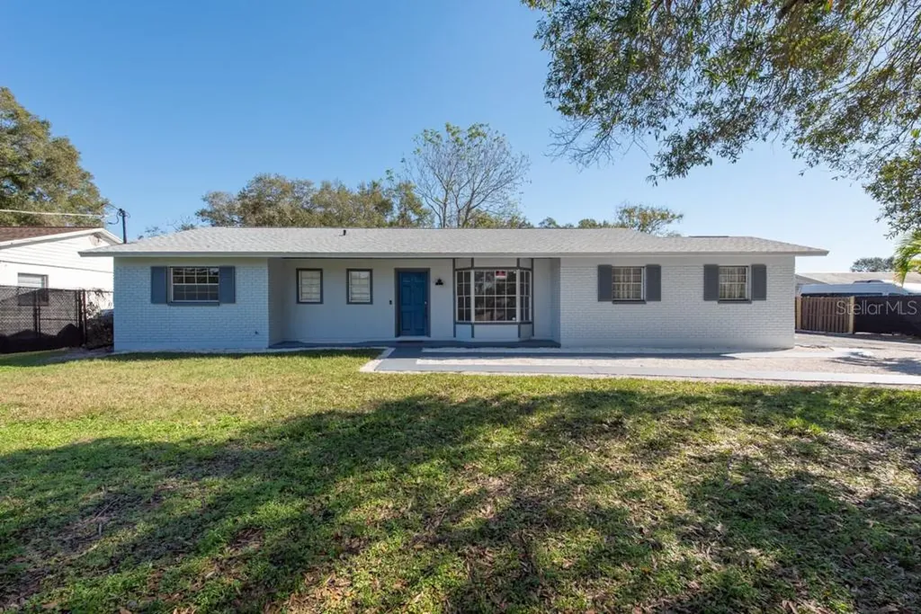 619 Lakewood Drive Brandon FL 33510