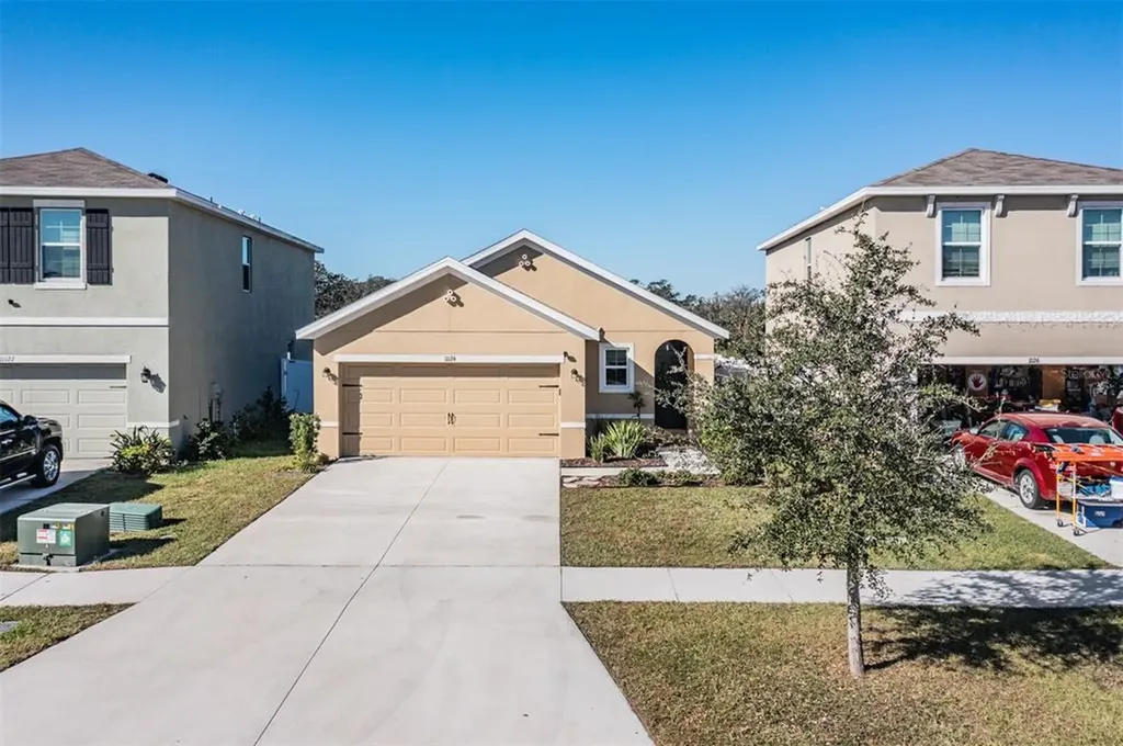 11124 Leland Groves Drive Riverview FL 33579
