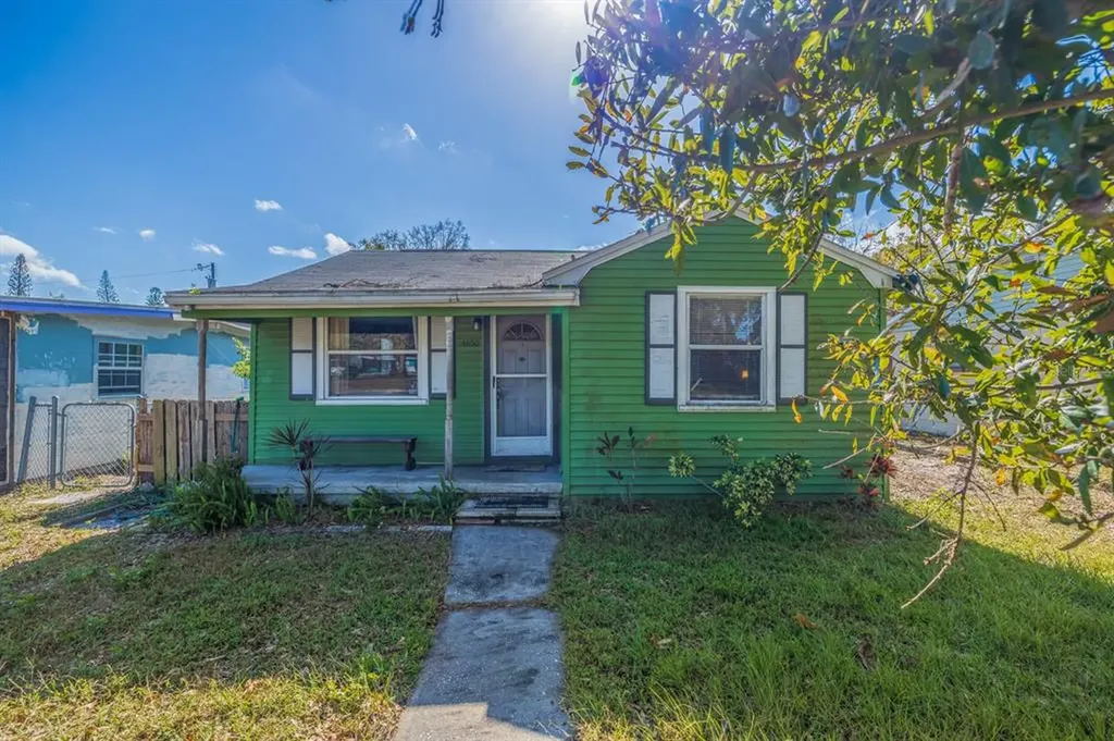 4850 47th Avenue N St Petersburg FL 33714