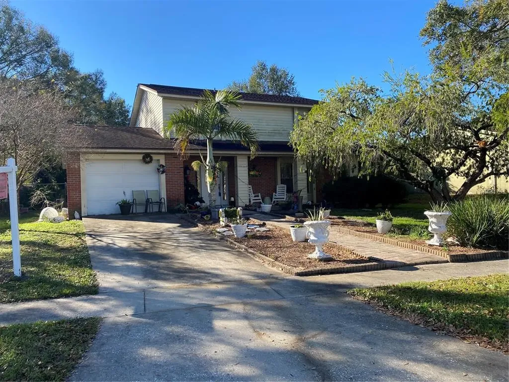 8253 Malvern Circle Tampa FL 33634