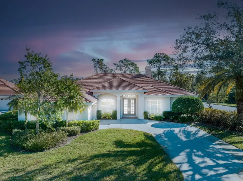 7211 Spur Court Sarasota FL 34243