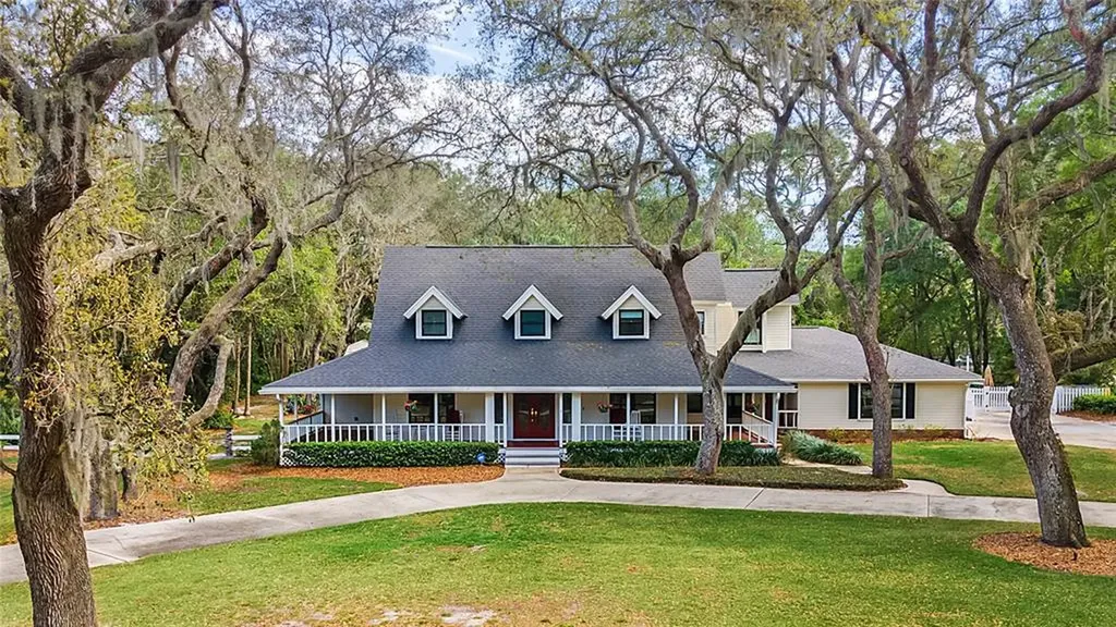 109 W Greentree Lane Lake Mary FL 32746