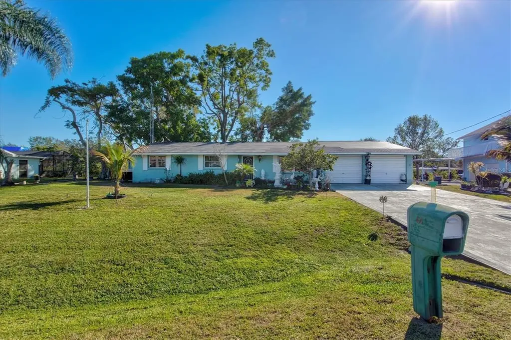 641 Coral Drive Nokomis FL 34275
