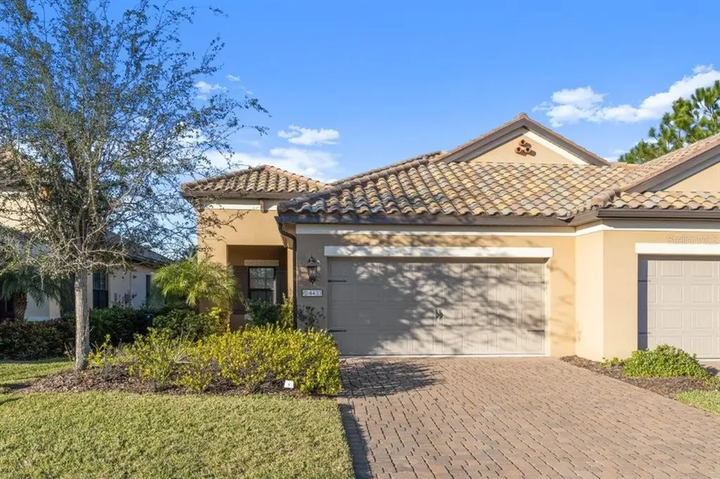 4433 Amalfi Avenue Sarasota FL 34243