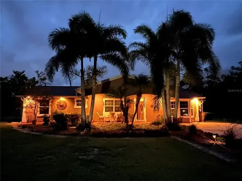 4265 Oakwood Drive Saint Cloud FL 34772