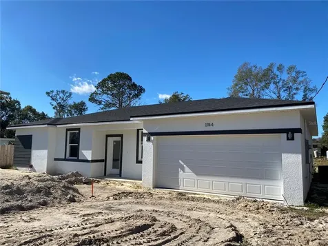 1744 5th Avenue Deland FL 32724