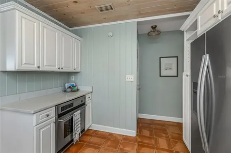3618 W Granada Street Tampa FL 33629