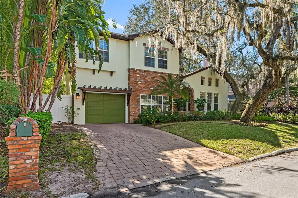 3108 W Villa Rosa Street Tampa FL 33611