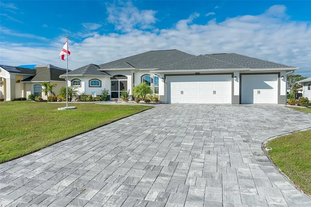 200 Mariner Lane Rotonda West FL 33947