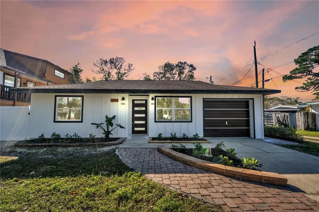 5218 18th Avenue S Gulfport FL 33707