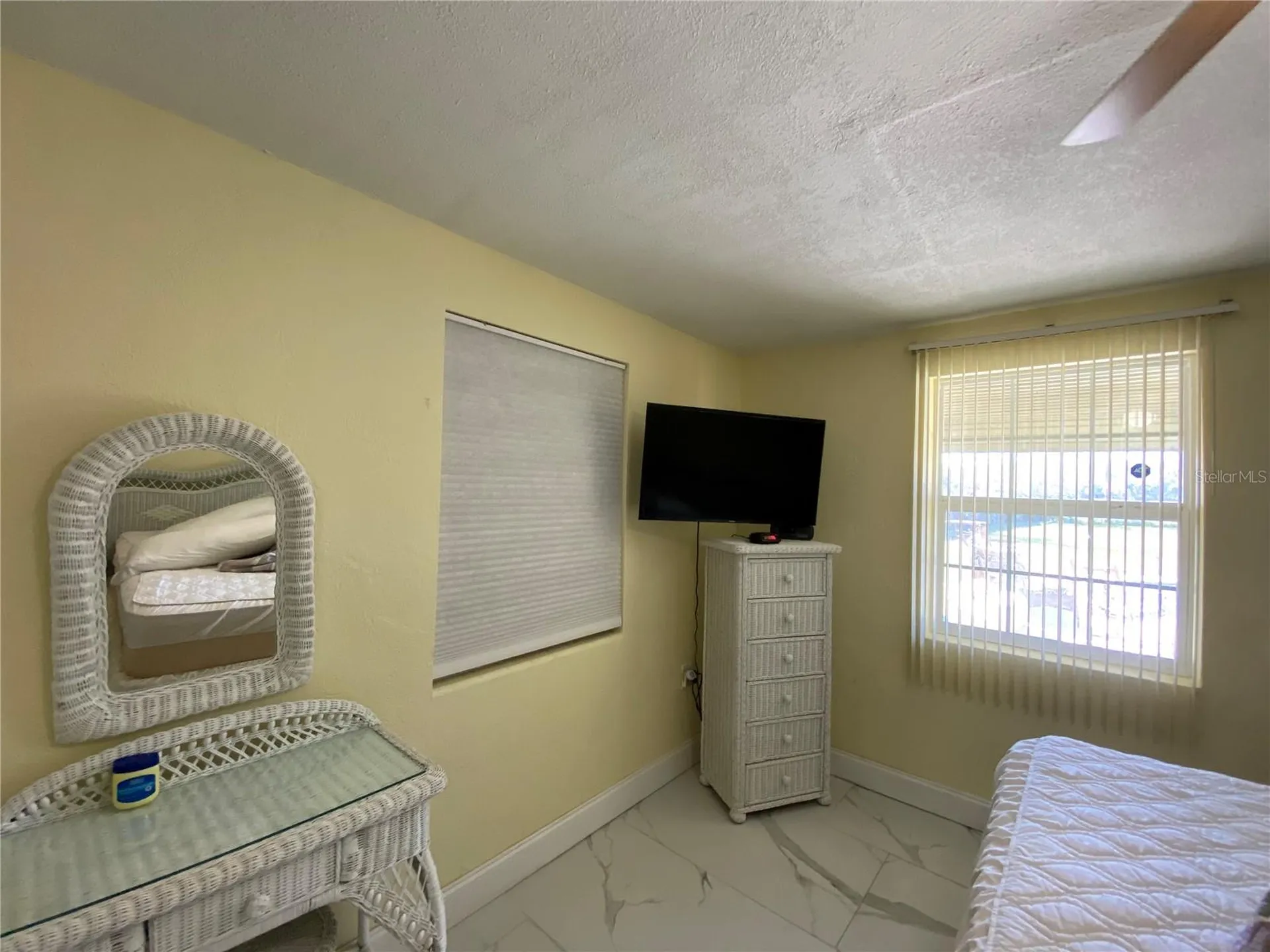 910 Lake Avenue Edgewater FL 32132