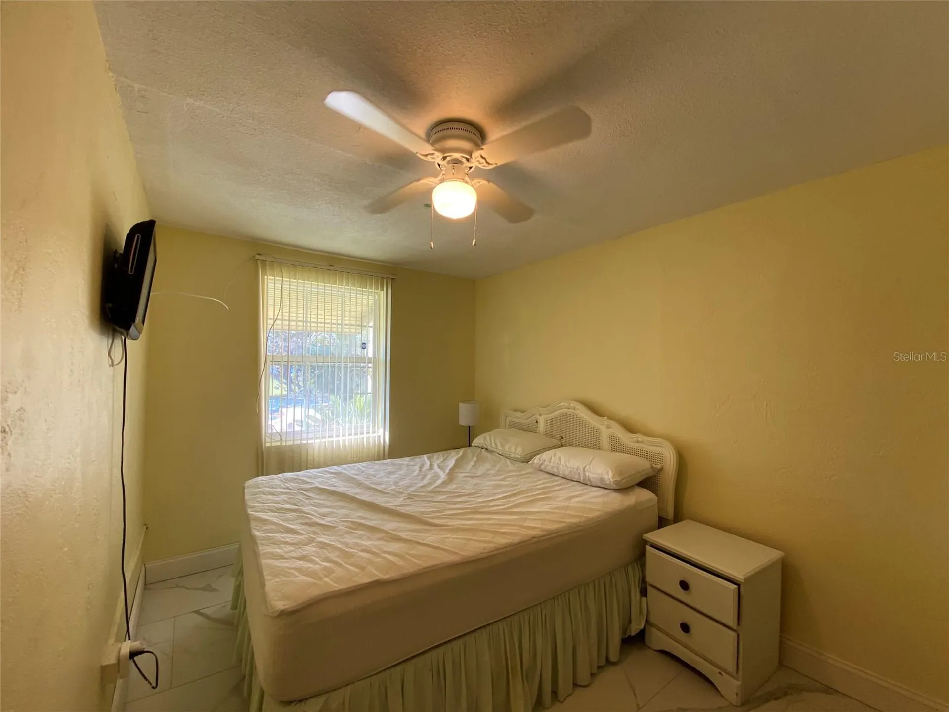 910 Lake Avenue Edgewater FL 32132