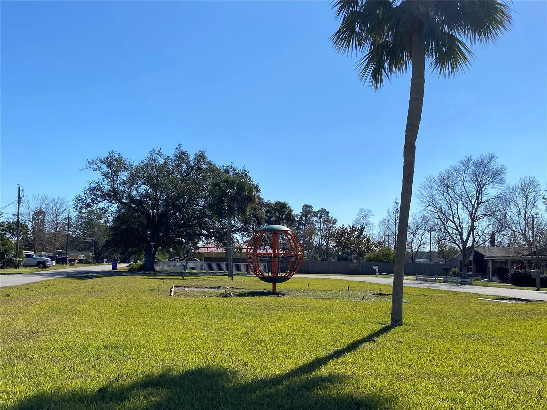 910 Lake Avenue Edgewater FL 32132