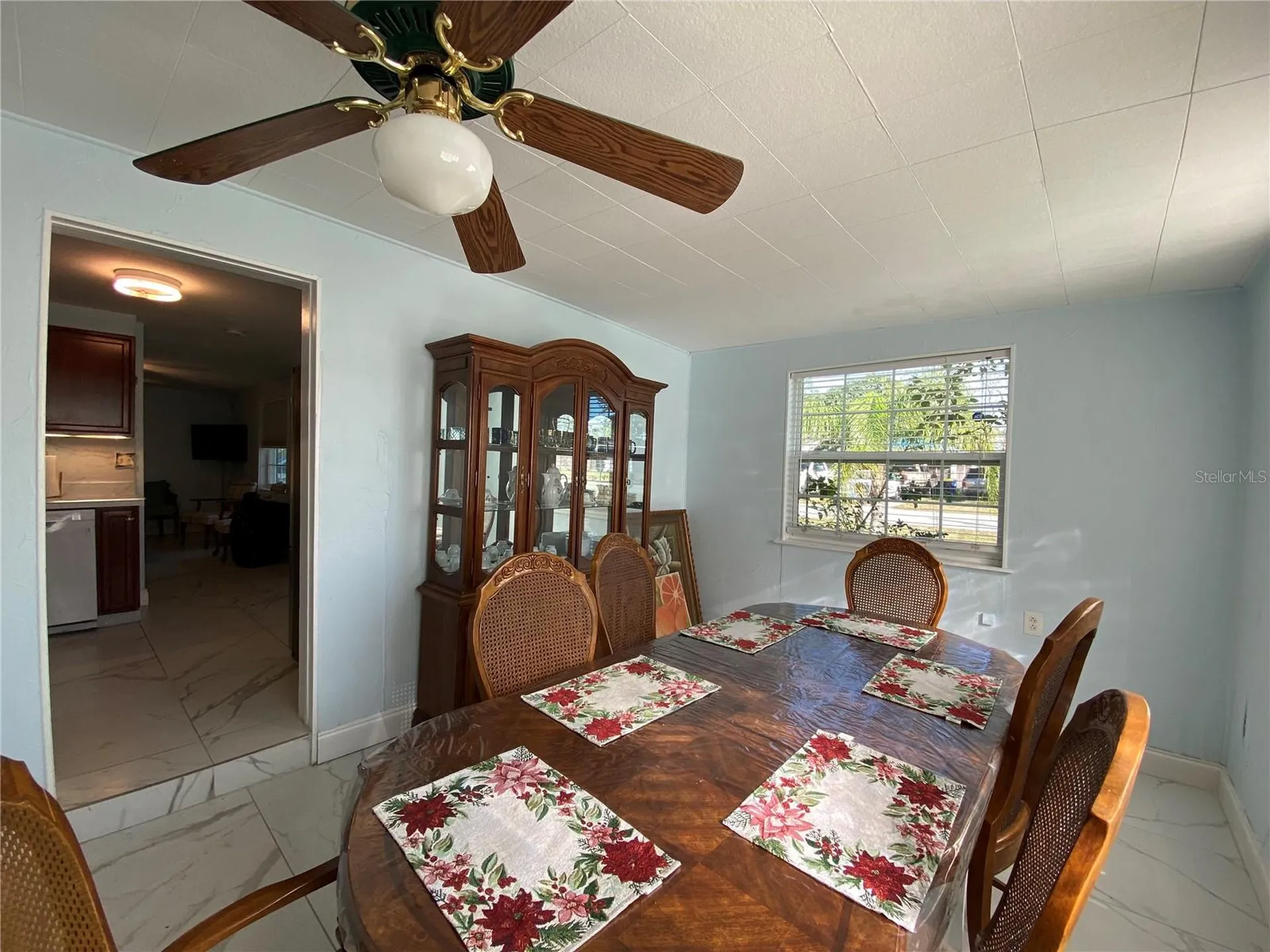 910 Lake Avenue Edgewater FL 32132