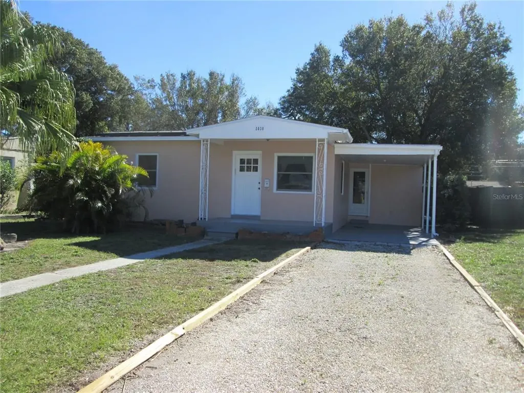 2838 37th Avenue N St Petersburg FL 33713