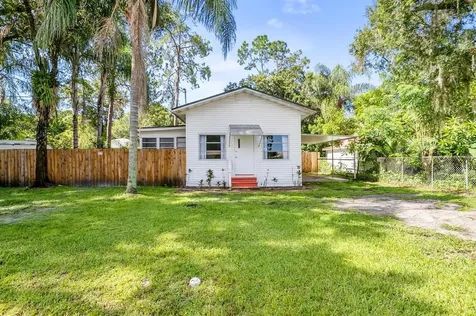 5105 Chilkoot Street Tampa FL 33617