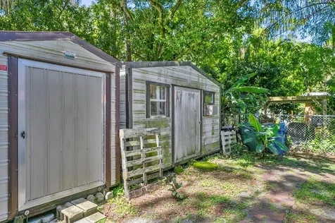 5105 Chilkoot Street Tampa FL 33617