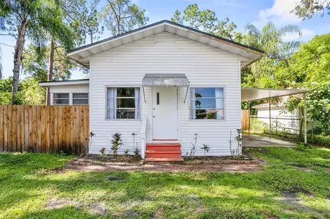 5105 Chilkoot Street Tampa FL 33617