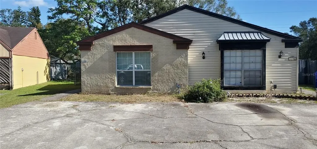 1754 Crystal Grove Drive Lakeland FL 33801