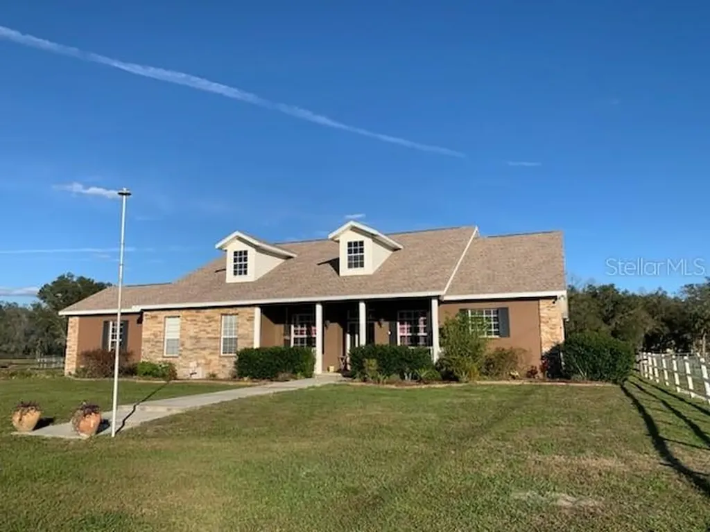 1129 Cowart Road Plant City FL 33567