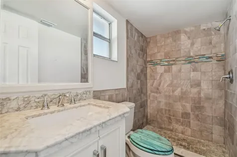 6925 Dunnett Avenue N St Petersburg FL 33709