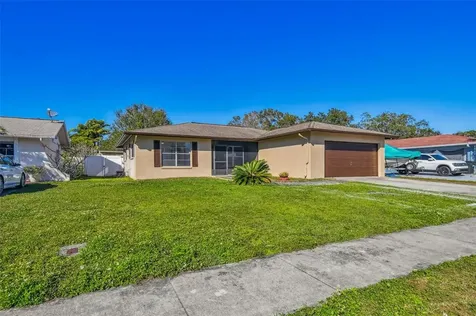 6925 Dunnett Avenue N St Petersburg FL 33709