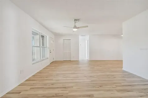 6925 Dunnett Avenue N St Petersburg FL 33709