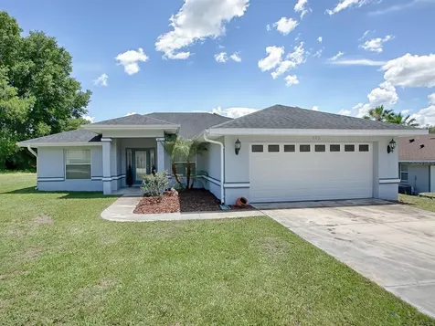 802 Crestview Circle N Wildwood FL 34785