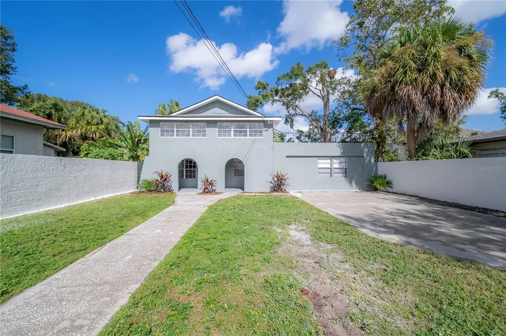 2417 W Gray Street Tampa FL 33609