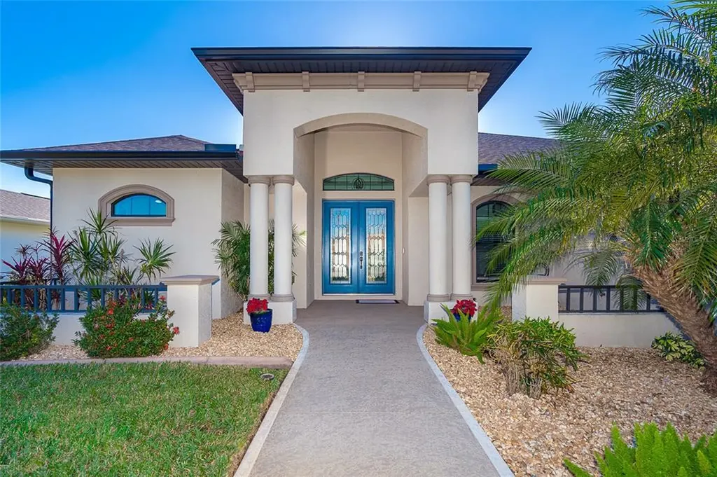 60 Long Meadow Lane Rotonda West FL 33947