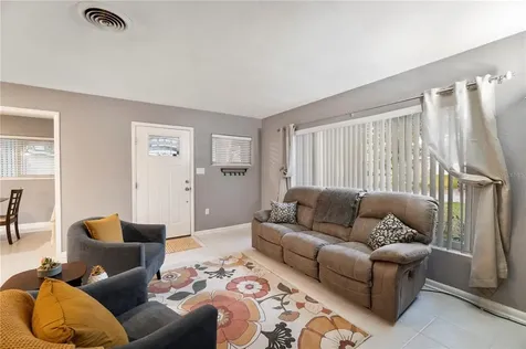 1326 Edmundshire Lane Orlando FL 32806