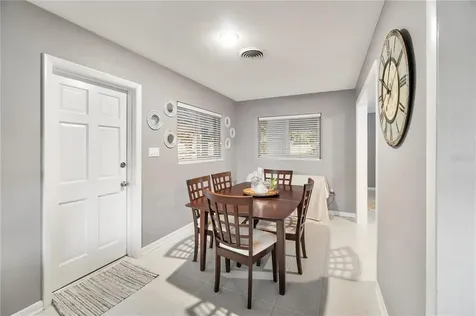 1326 Edmundshire Lane Orlando FL 32806