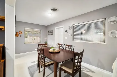 1326 Edmundshire Lane Orlando FL 32806
