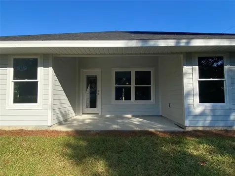 25037 SW 24th Place Newberry FL 32669
