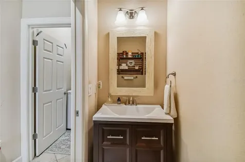16019 Bella Woods Drive Tampa FL 33647