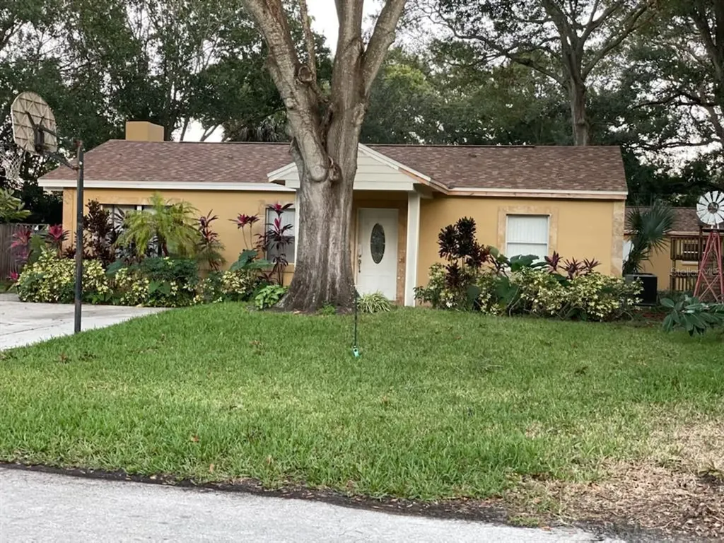 4022 S Shamrock Road Tampa FL 33611