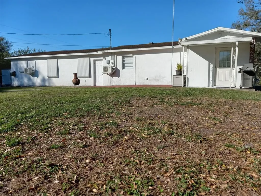 3381 NW 23rd Avenue Okeechobee FL 34972