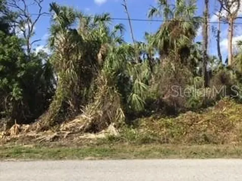 Jeannin Drive North Port FL 34288