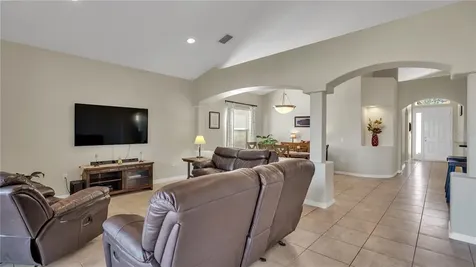 1831 Altavista Circle Lakeland FL 33810