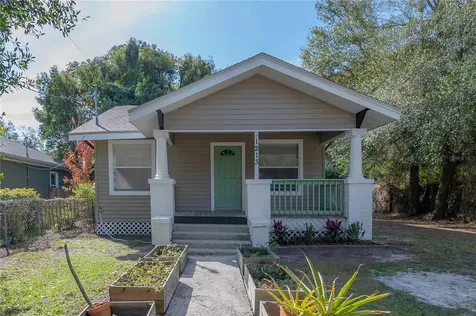 1213 E Chelsea Street Tampa FL 33603